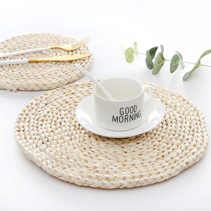 2 PCS Round Wicker Woven Placemats for Dining Table Natural Braided Rattan Tablemat Charger Plates for Holiday Kitchen TableMat - BELMA