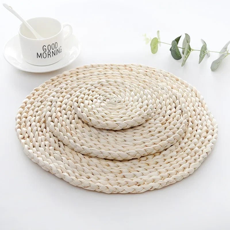 2 PCS Round Wicker Woven Placemats for Dining Table Natural Braided Rattan Tablemat Charger Plates for Holiday Kitchen TableMat - BELMA