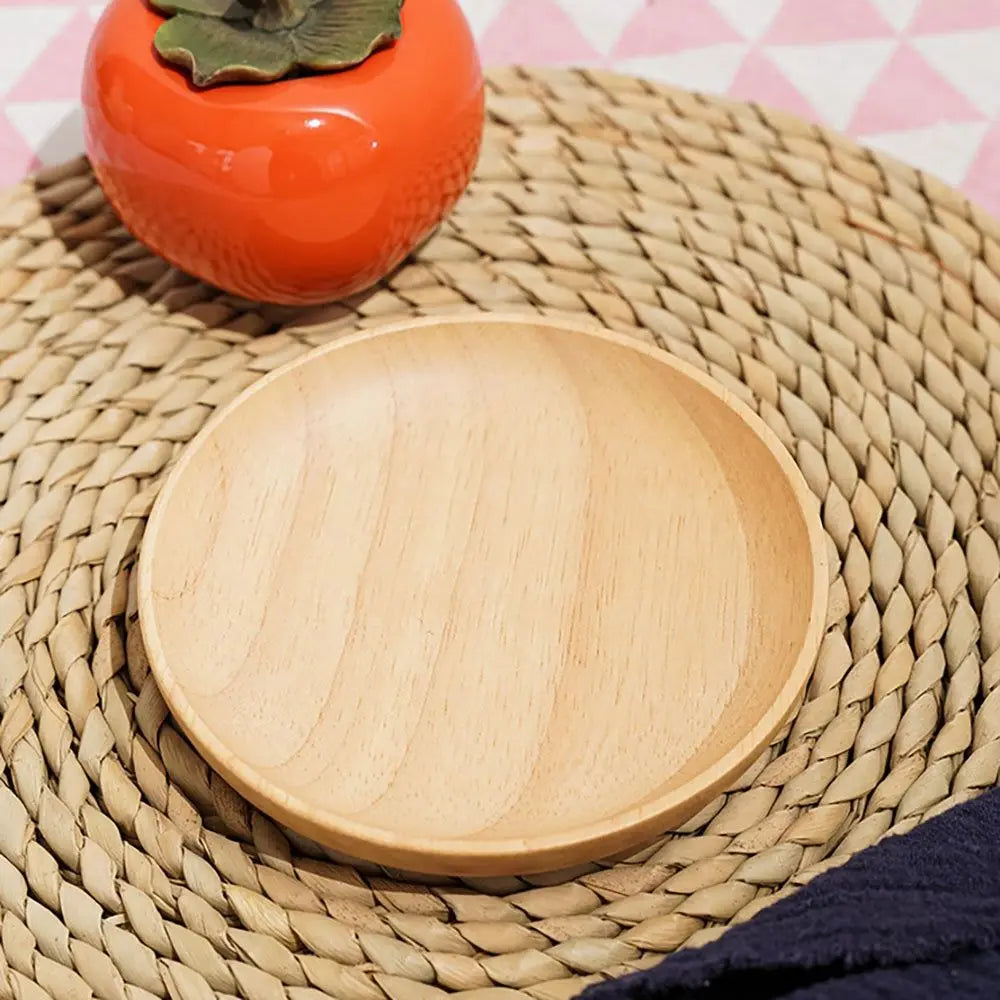 Rubber Wood Eco-Friendly Kitchen Supplies Unbreakable Hand-made Round Wood Plate Tea Tray Dessert Plate Snack Plate