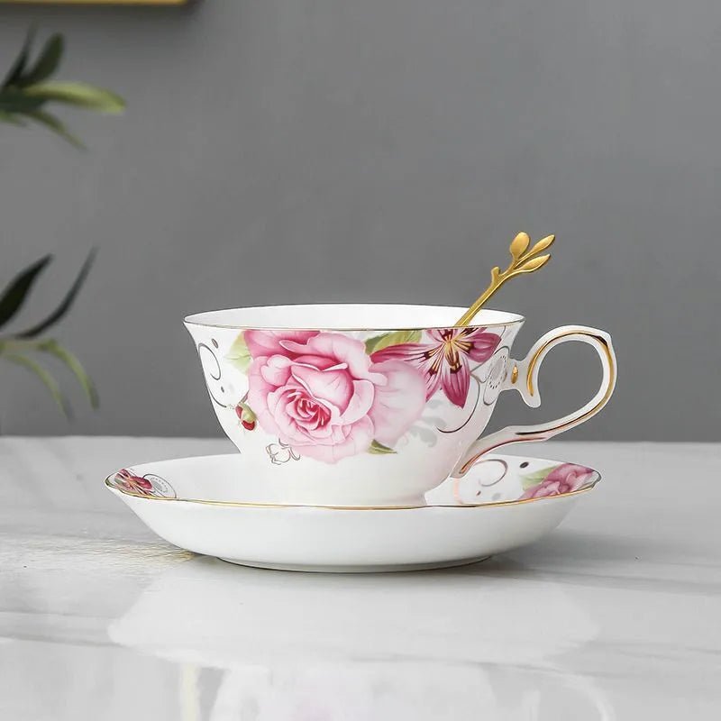 Ceramic Coffee Cup Saucer Spoon Set Flower Tea Cups Set European Porcelain Mug and Saucer For Coffee Cups Mugs Coffeeware Gift - BELMA